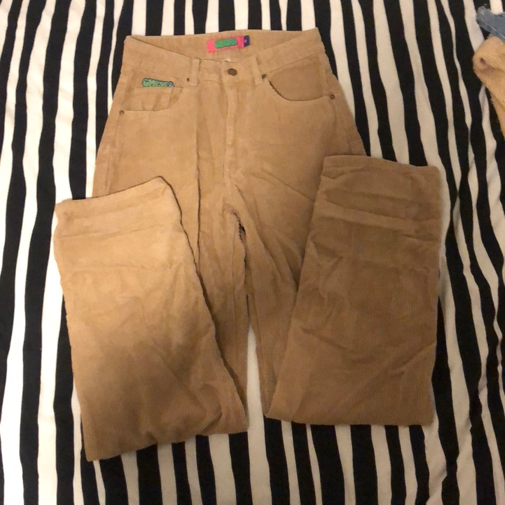 Empyre pants